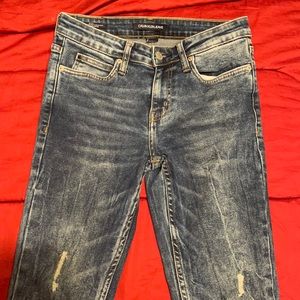 CALVIN KLEIN JEANS
